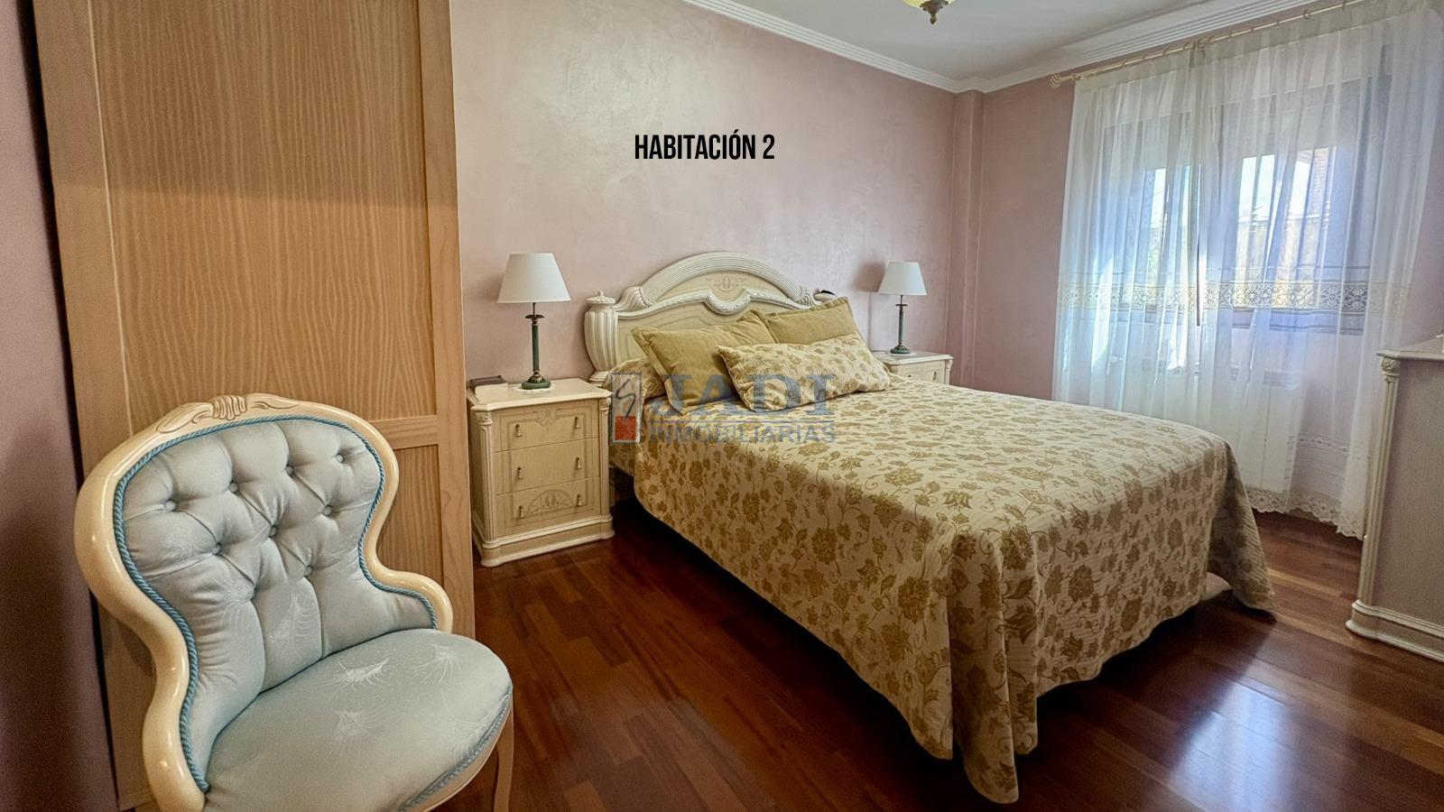 Venta de chalet en Valdepeñas