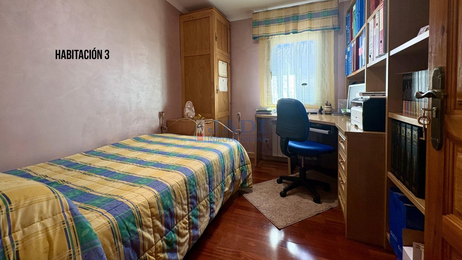 Venta de chalet en Valdepeñas