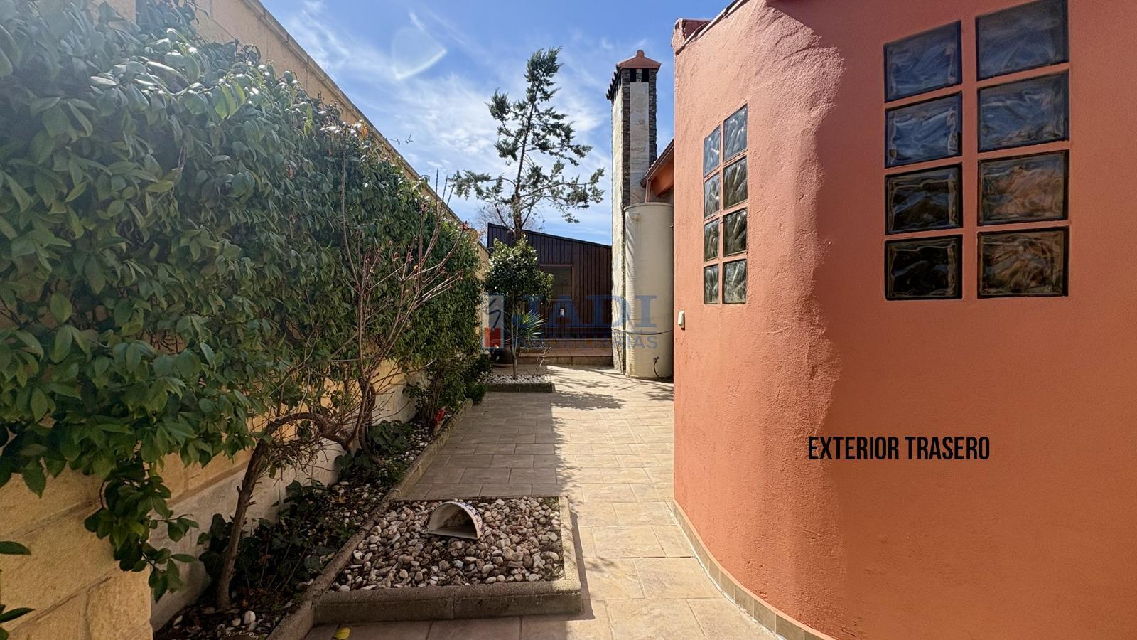 Venta de chalet en Valdepeñas