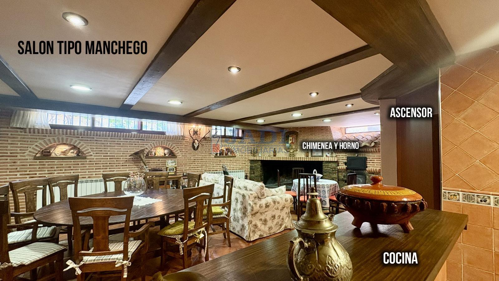 Venta de chalet en Valdepeñas