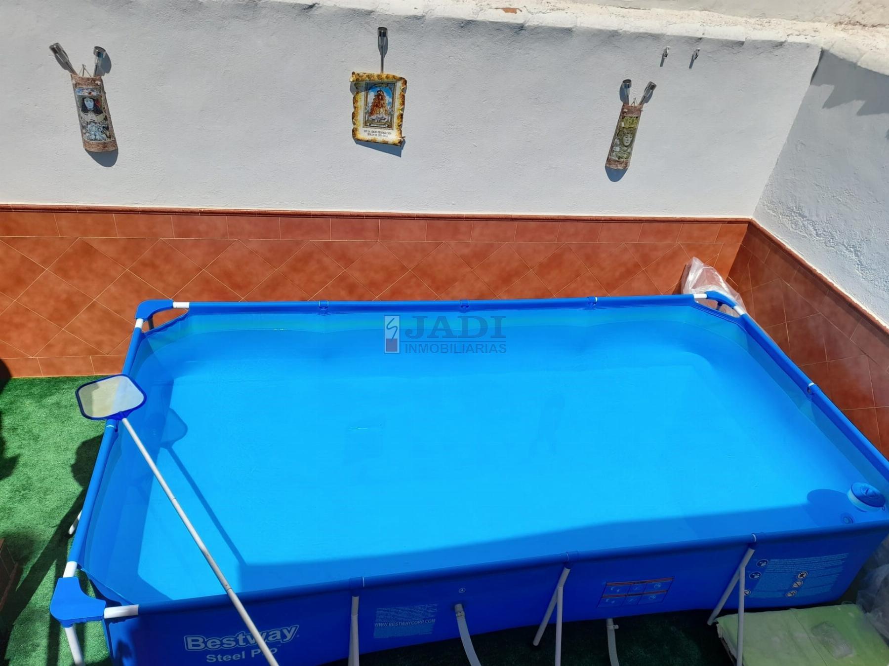 For sale of house in Valdepeñas