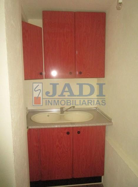 For sale of house in Valdepeñas