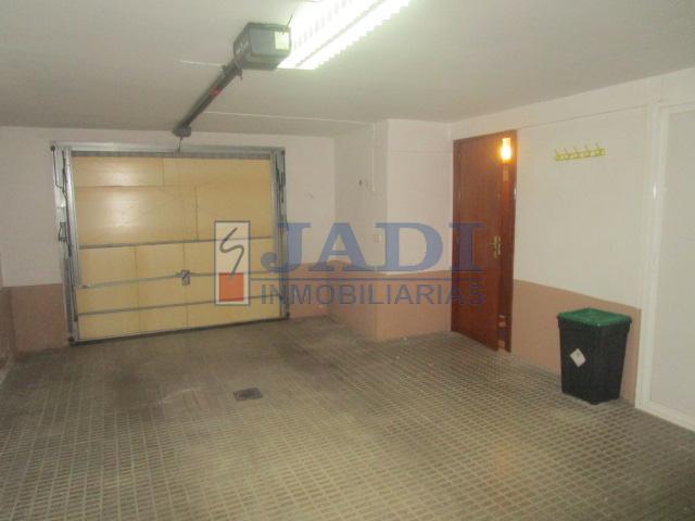 For sale of house in Valdepeñas