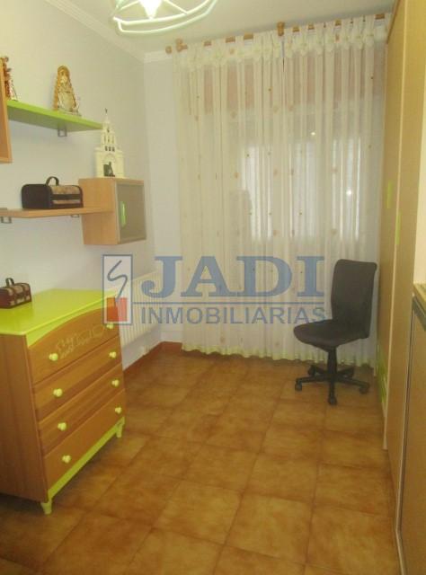 For sale of house in Valdepeñas