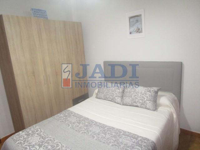 For sale of house in Valdepeñas