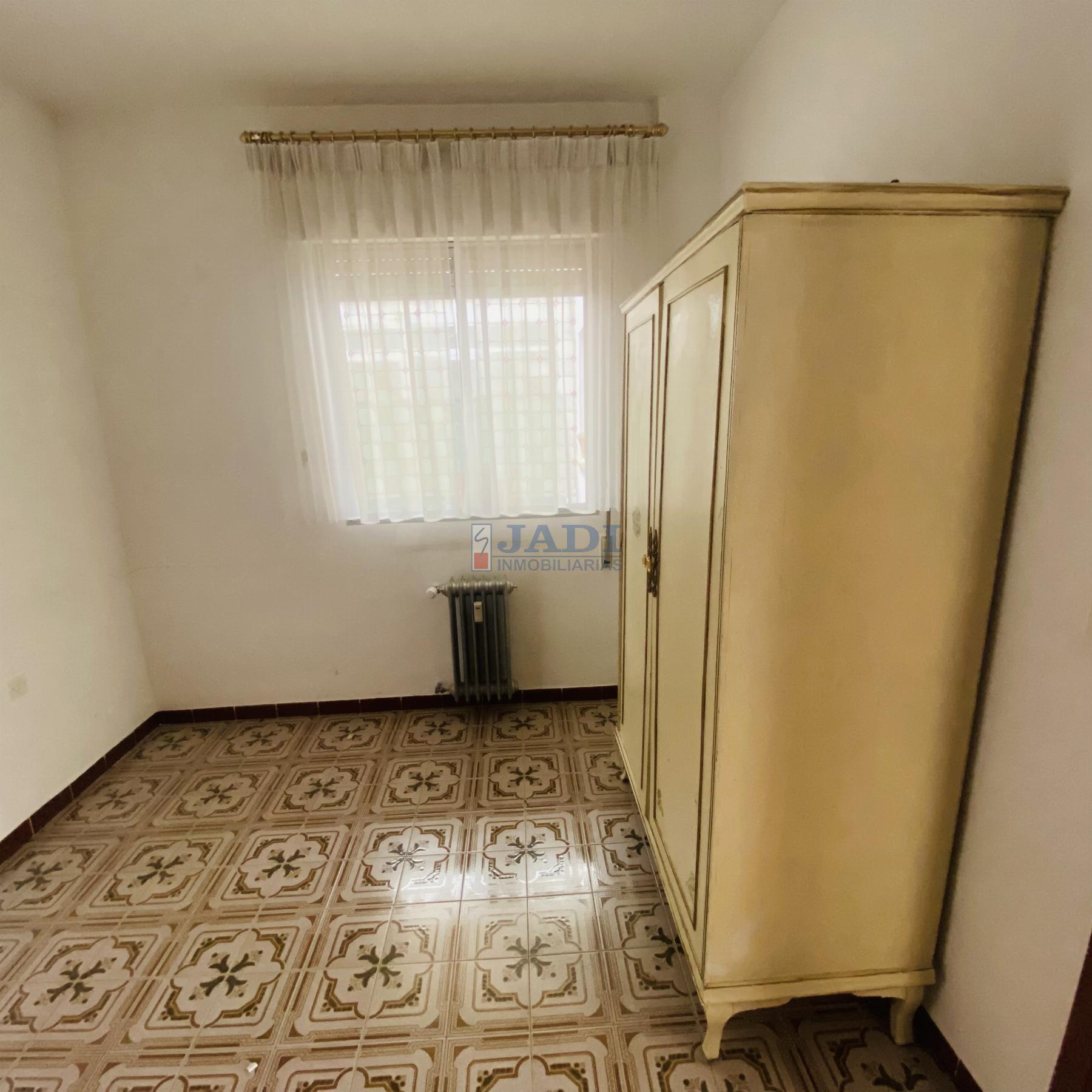 Venta de piso en Valdepeñas