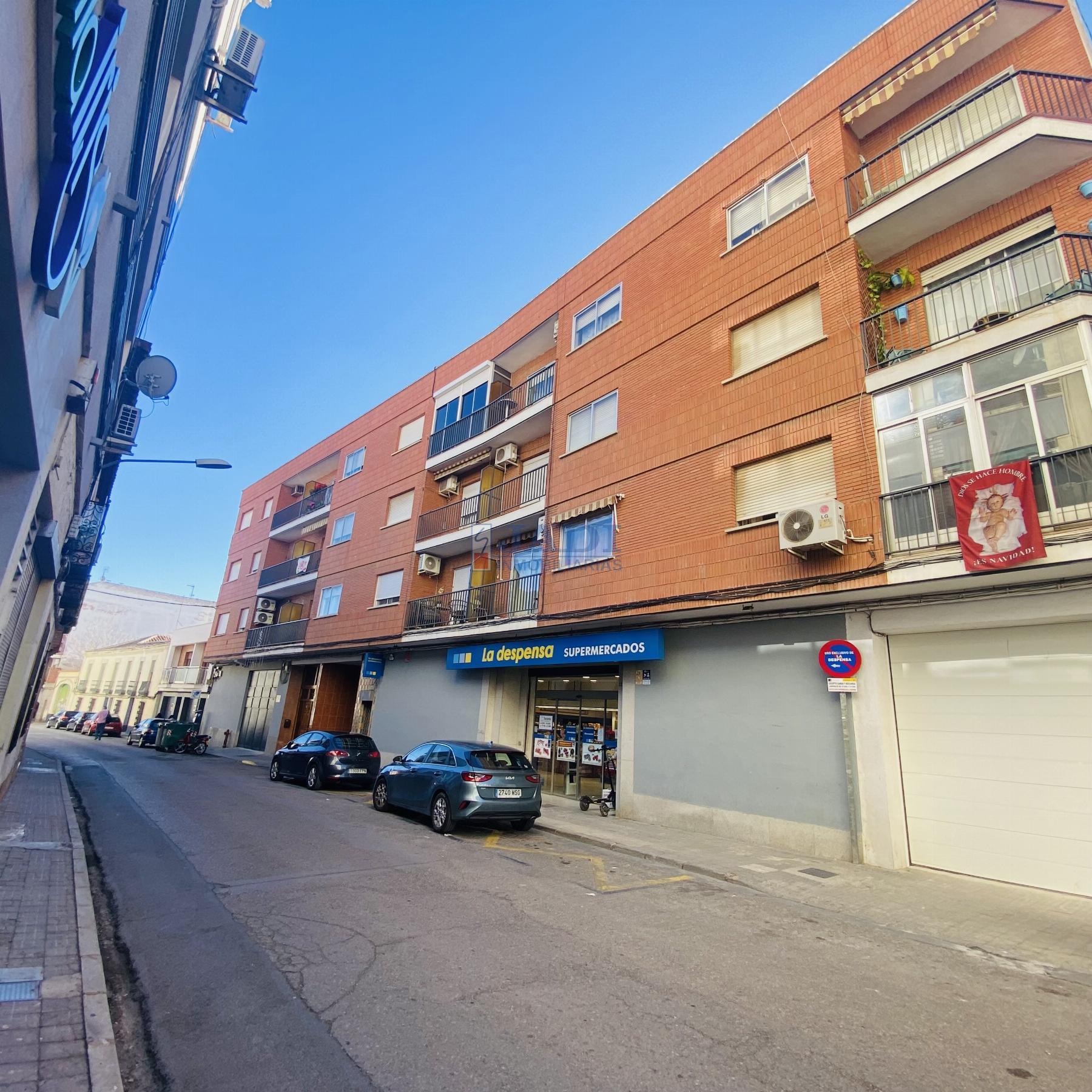 Venta de piso en Valdepeñas