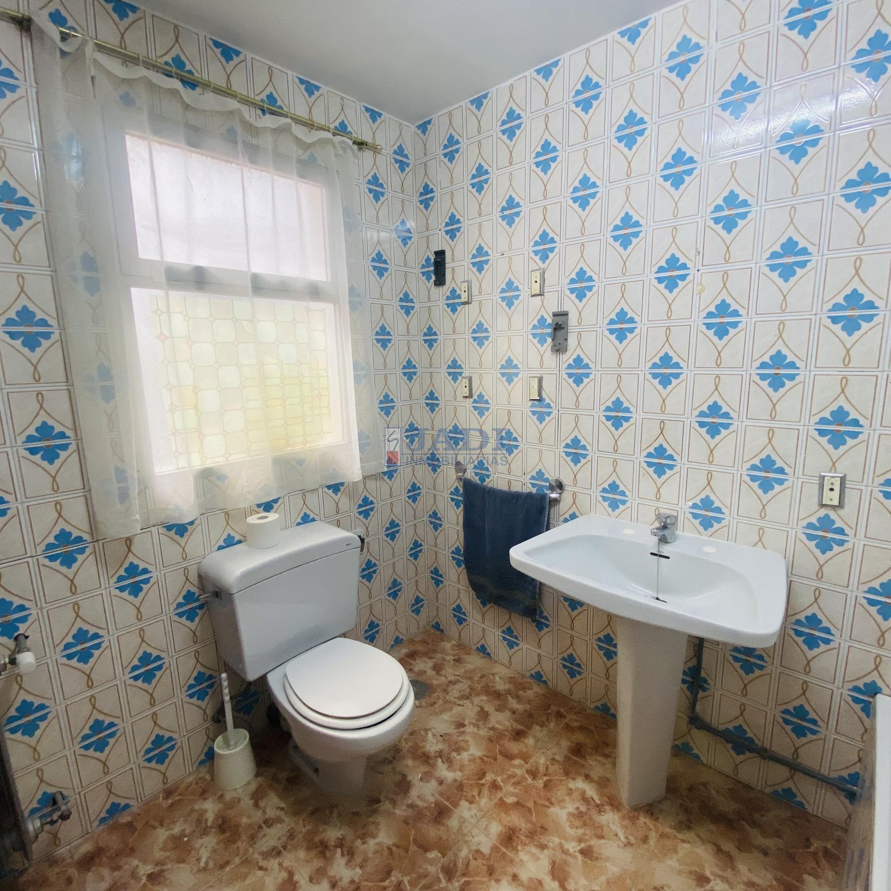 Venta de piso en Valdepeñas