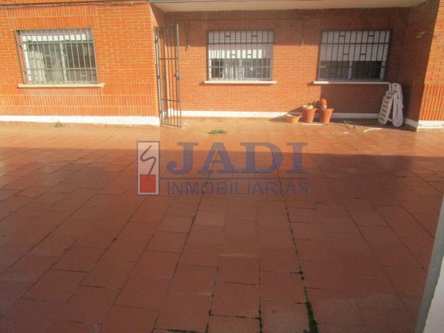 Venta de piso en Valdepeñas