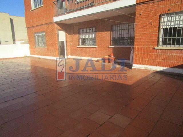 Venta de piso en Valdepeñas