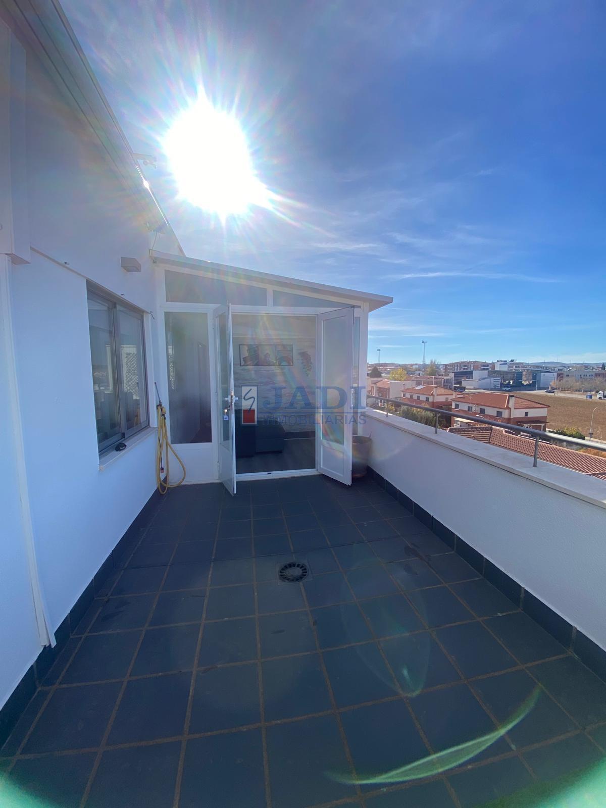 Alquiler de Ático en Valdepeñas