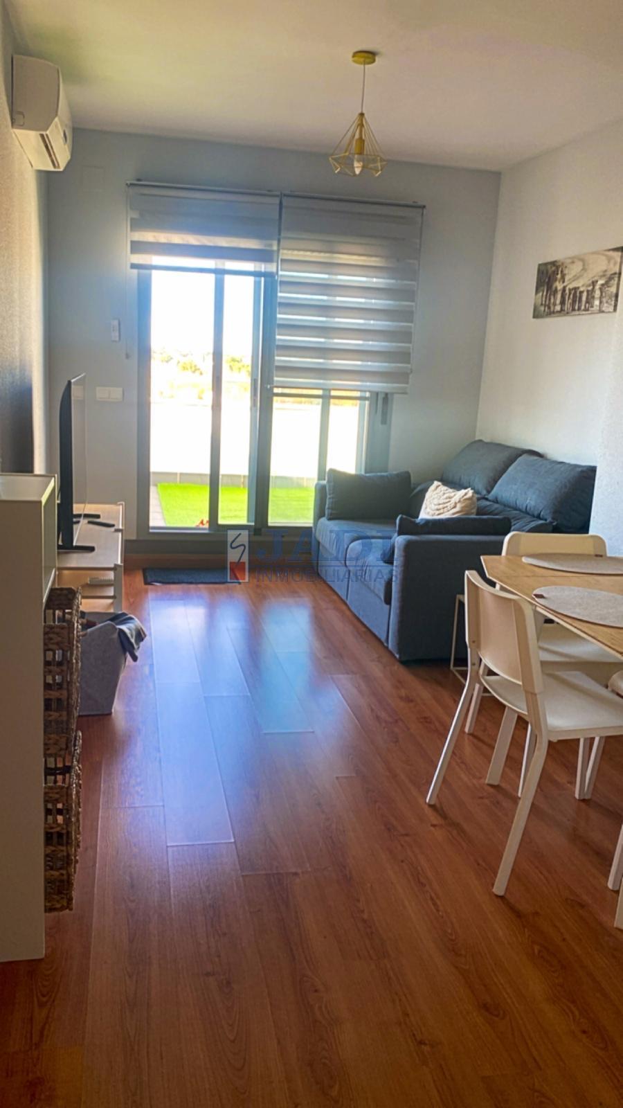 Alquiler de Ático en Valdepeñas