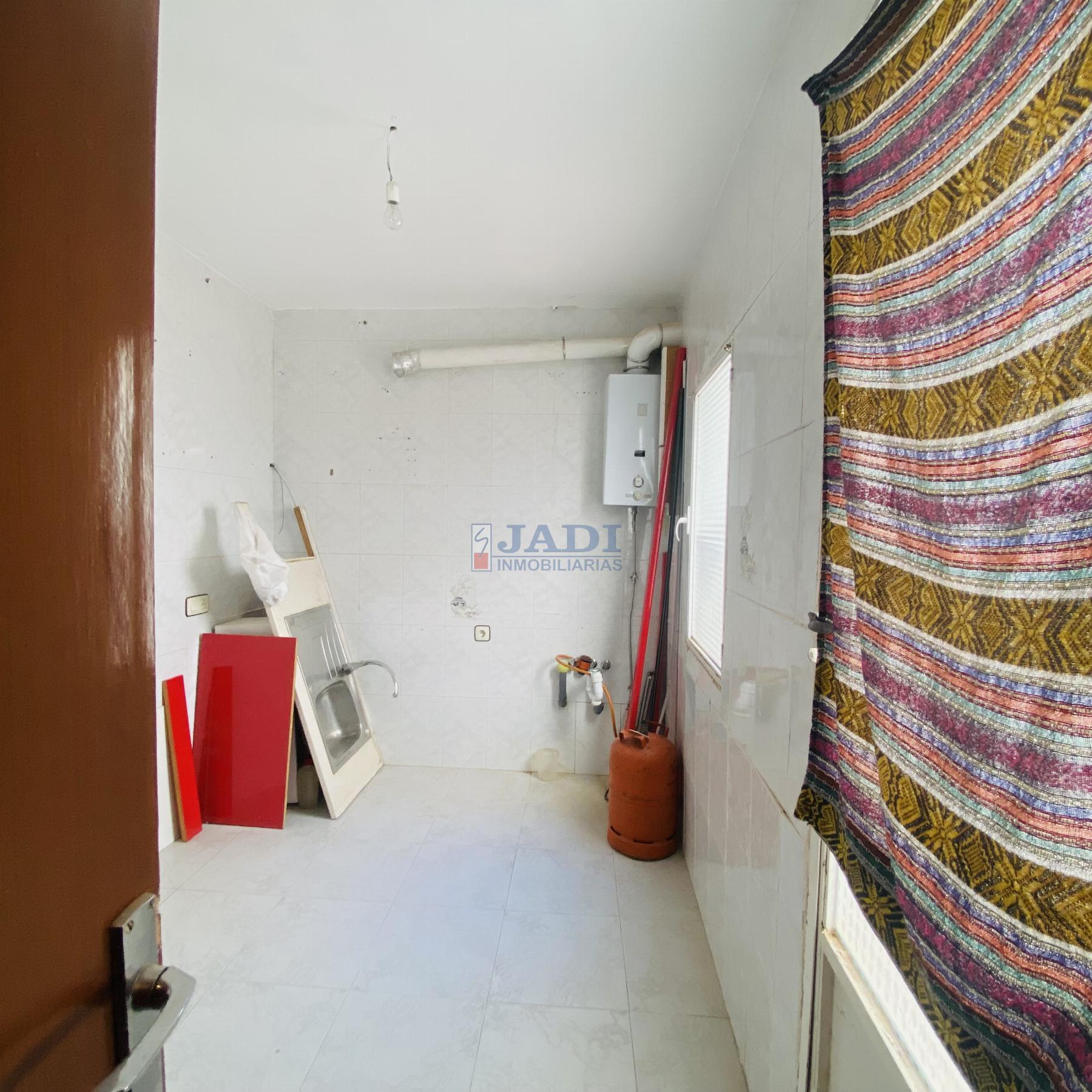 Venta de casa en Valdepeñas