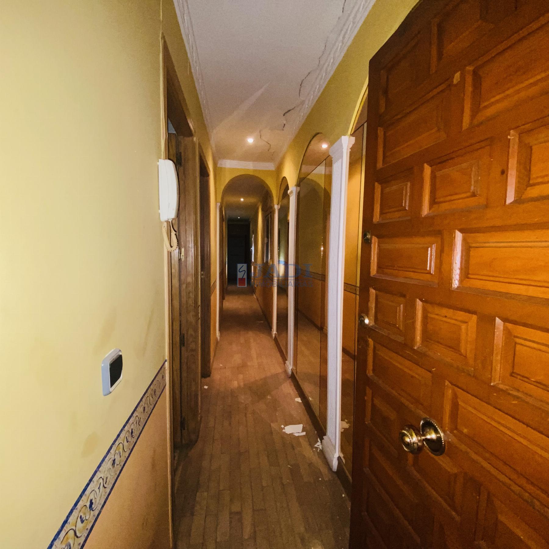 Venta de casa en Valdepeñas