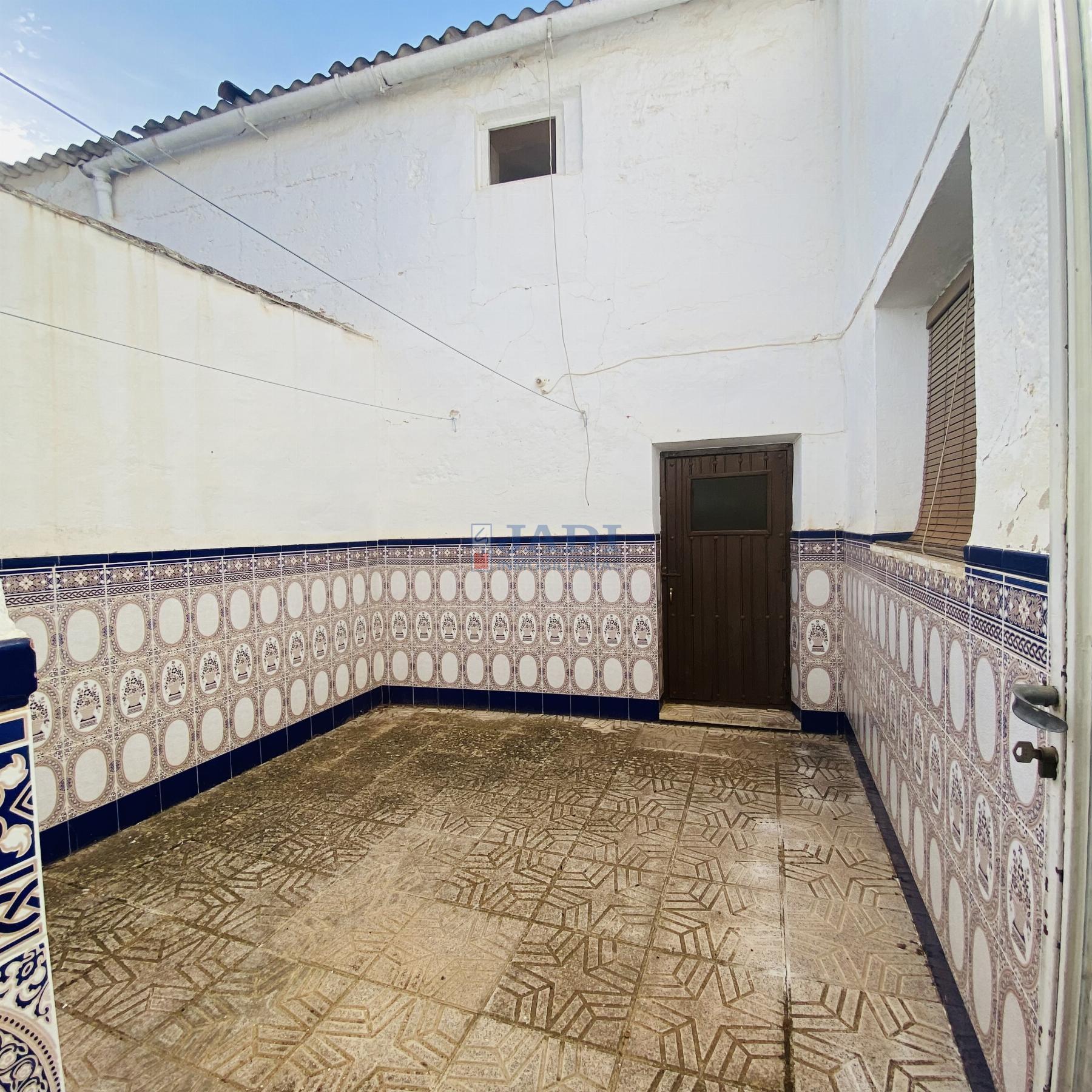 Venta de casa en Valdepeñas