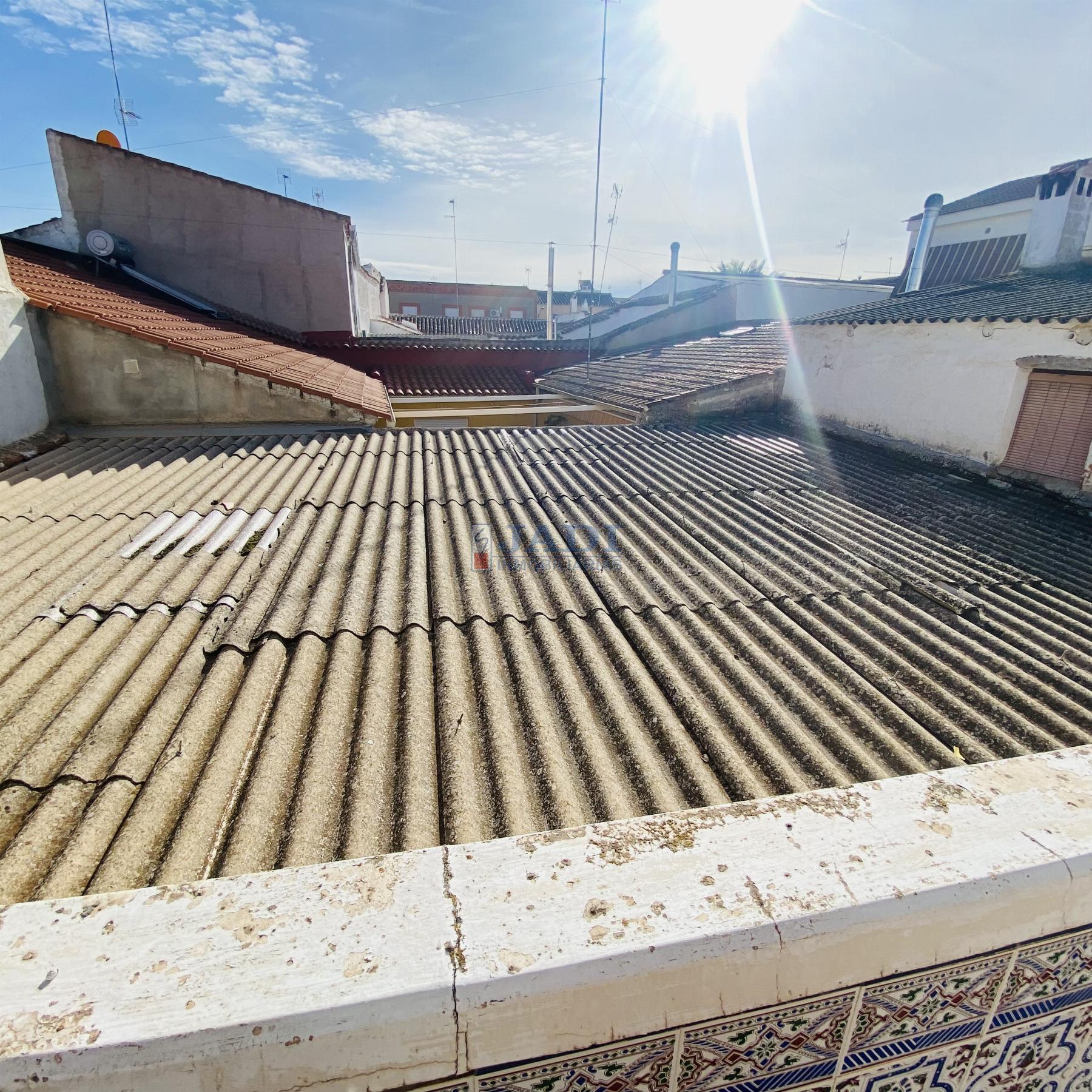 Venta de casa en Valdepeñas
