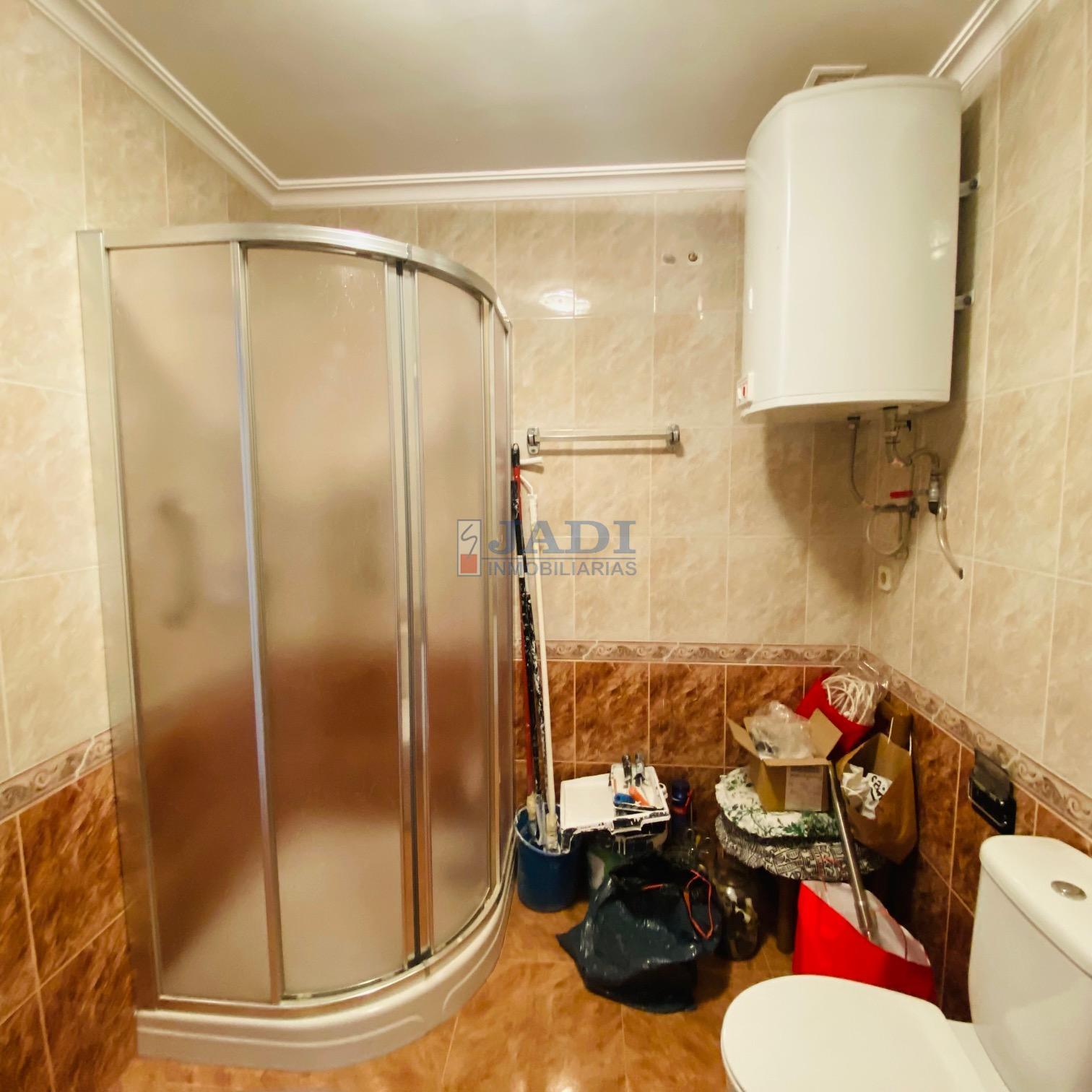 Venta de casa en Valdepeñas