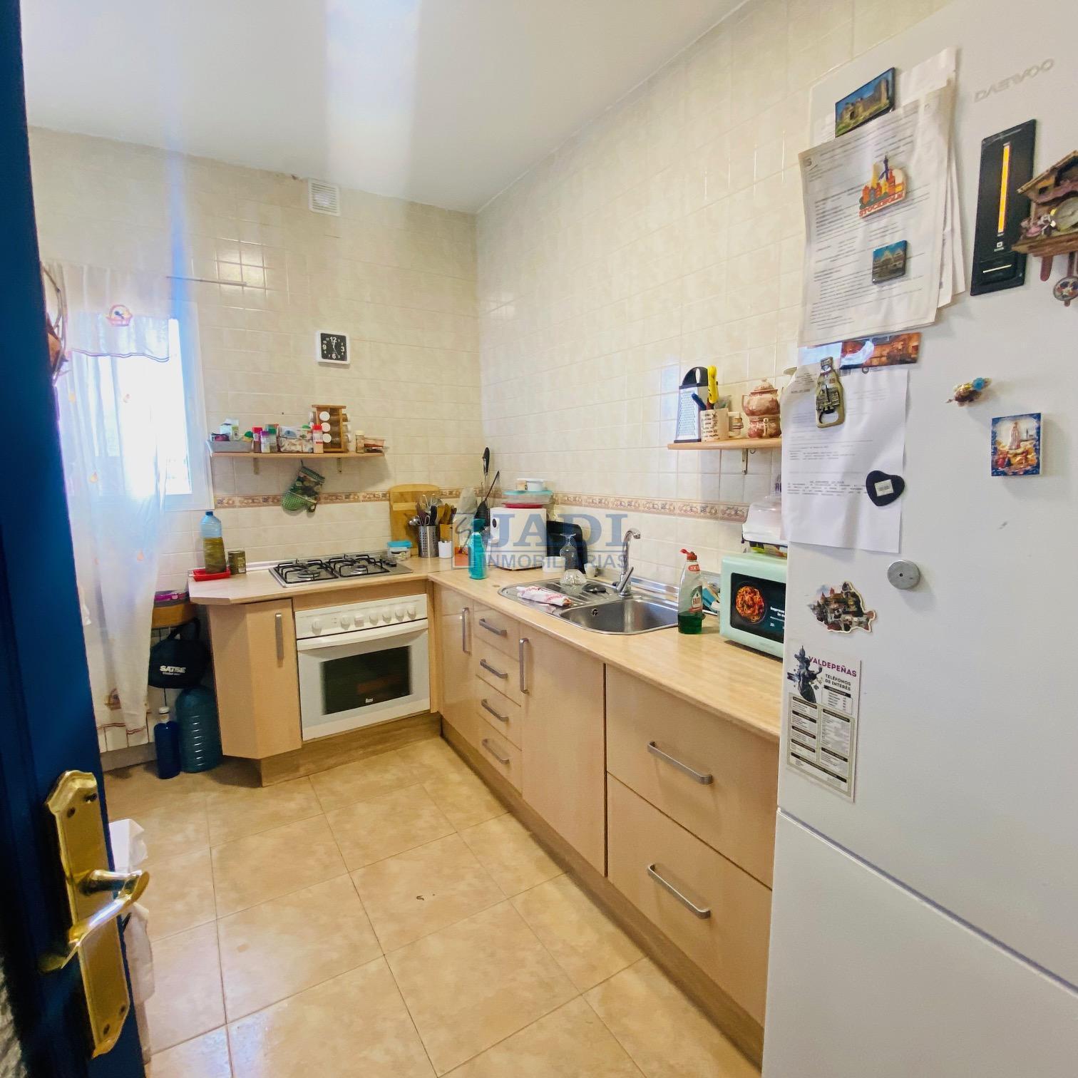 Venta de casa en Valdepeñas