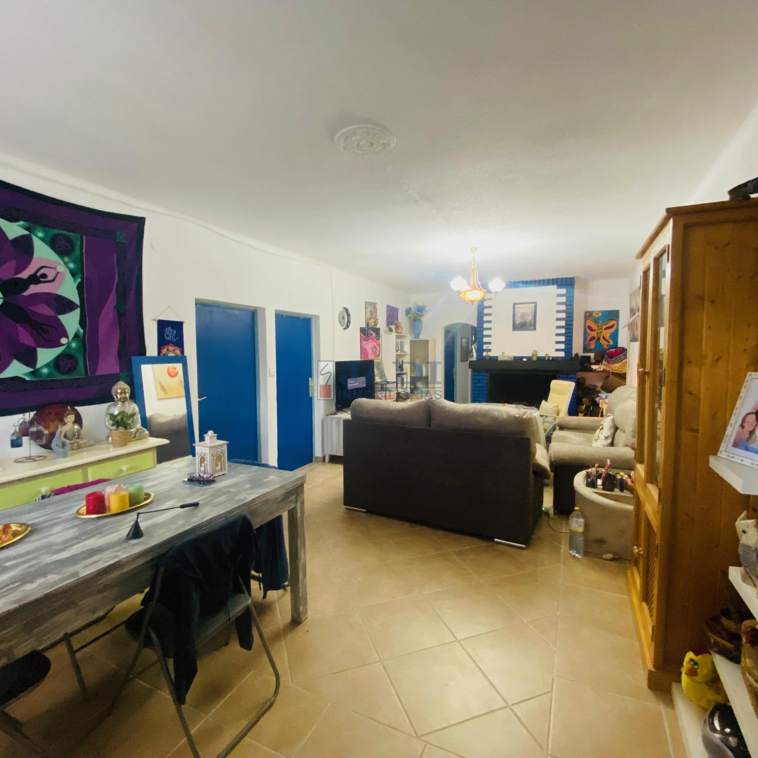Venta de casa en Valdepeñas