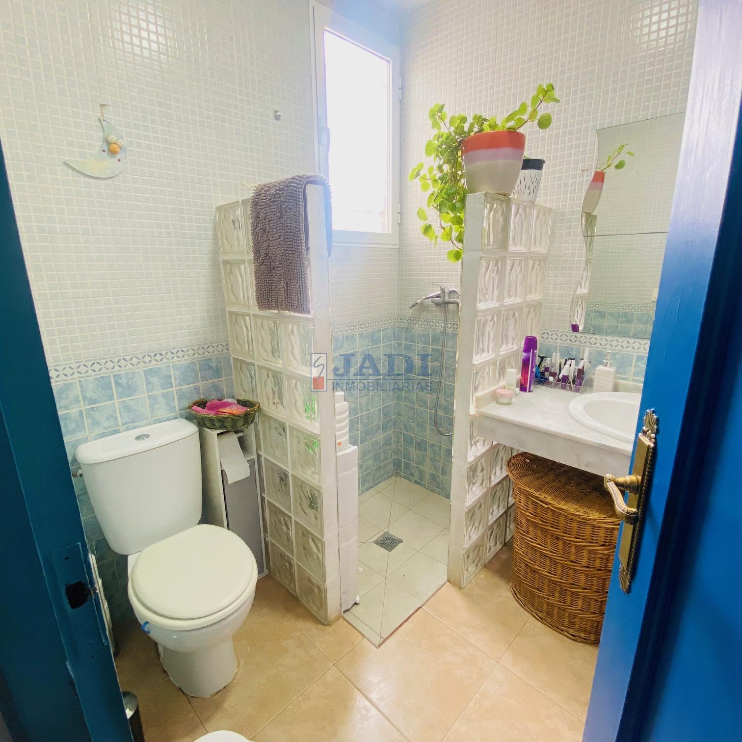 Venta de casa en Valdepeñas
