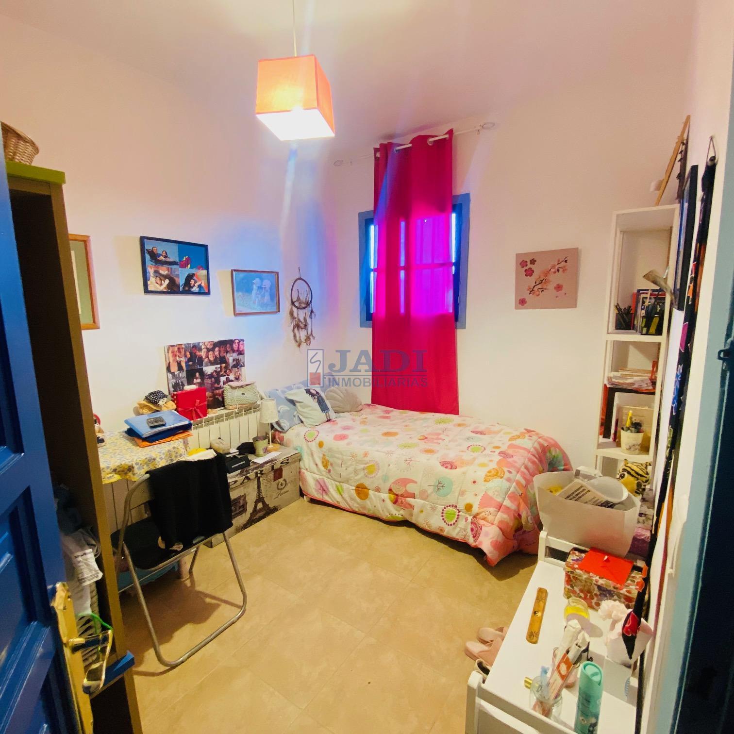 Venta de casa en Valdepeñas