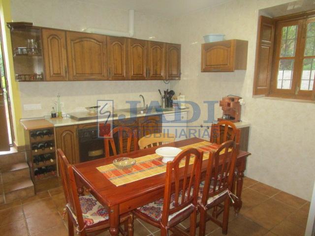 For sale of house in Valdepeñas
