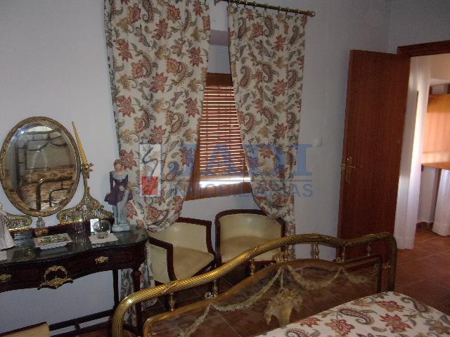 Venta de casa en Valdepeñas