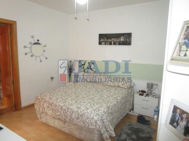 For sale of house in Valdepeñas