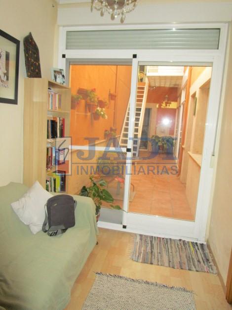 For sale of house in Valdepeñas