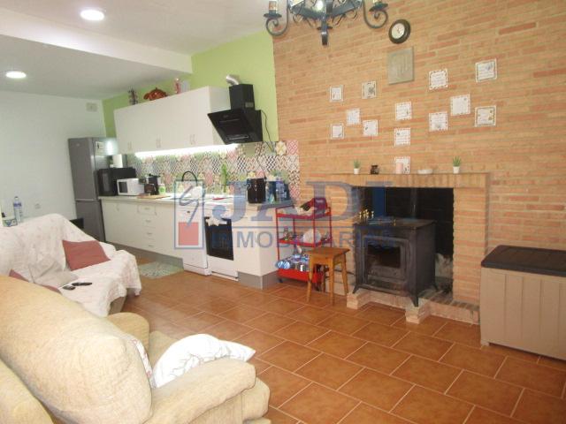 For sale of house in Valdepeñas