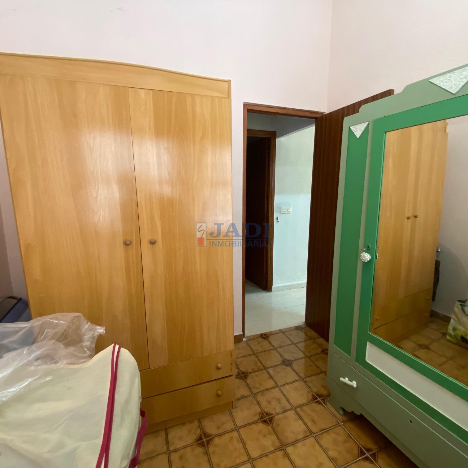 Venta de piso en Valdepeñas