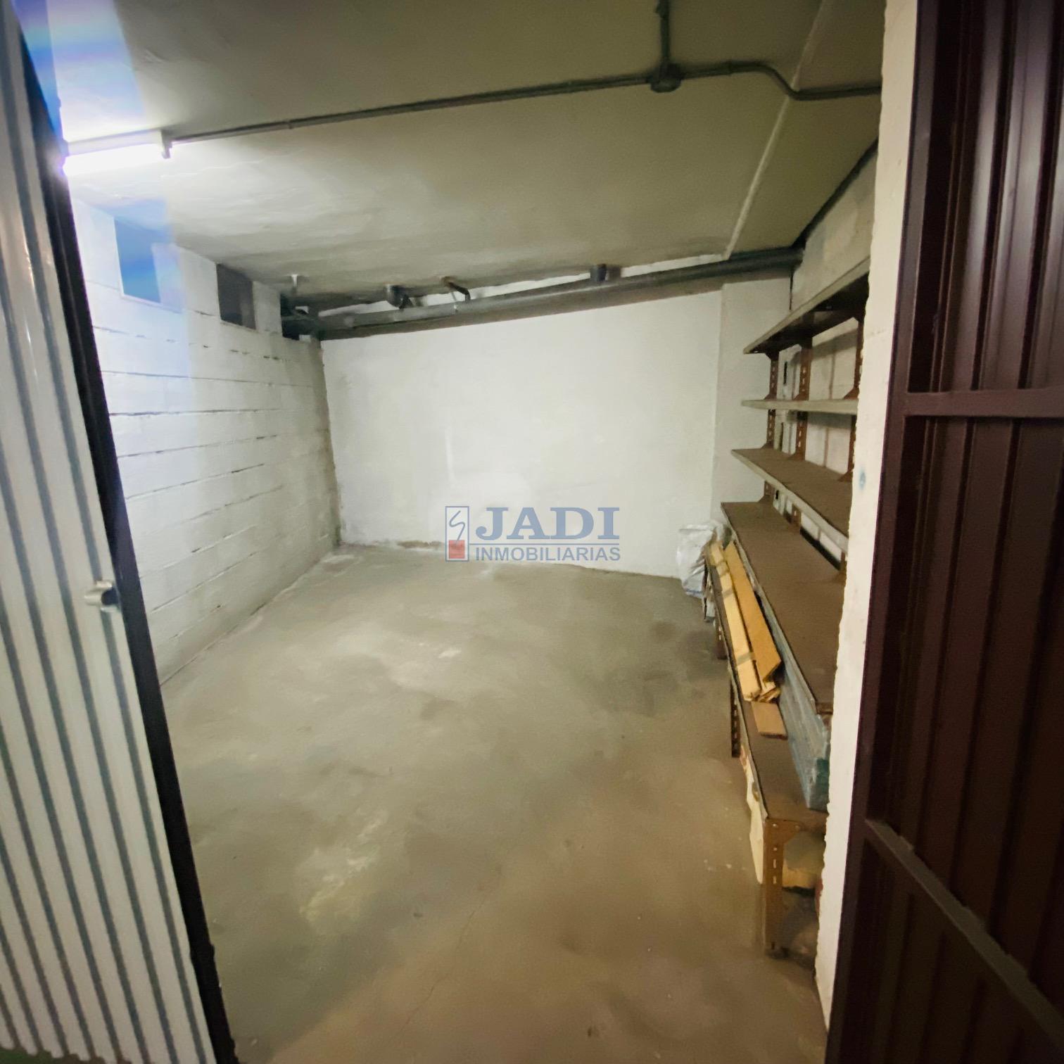 Vente de garage dans Valdepeñas