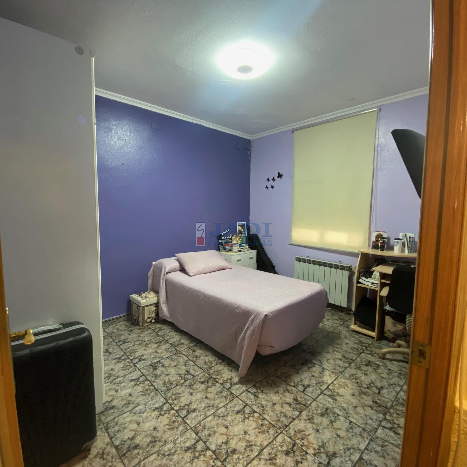 For sale of house in Valdepeñas