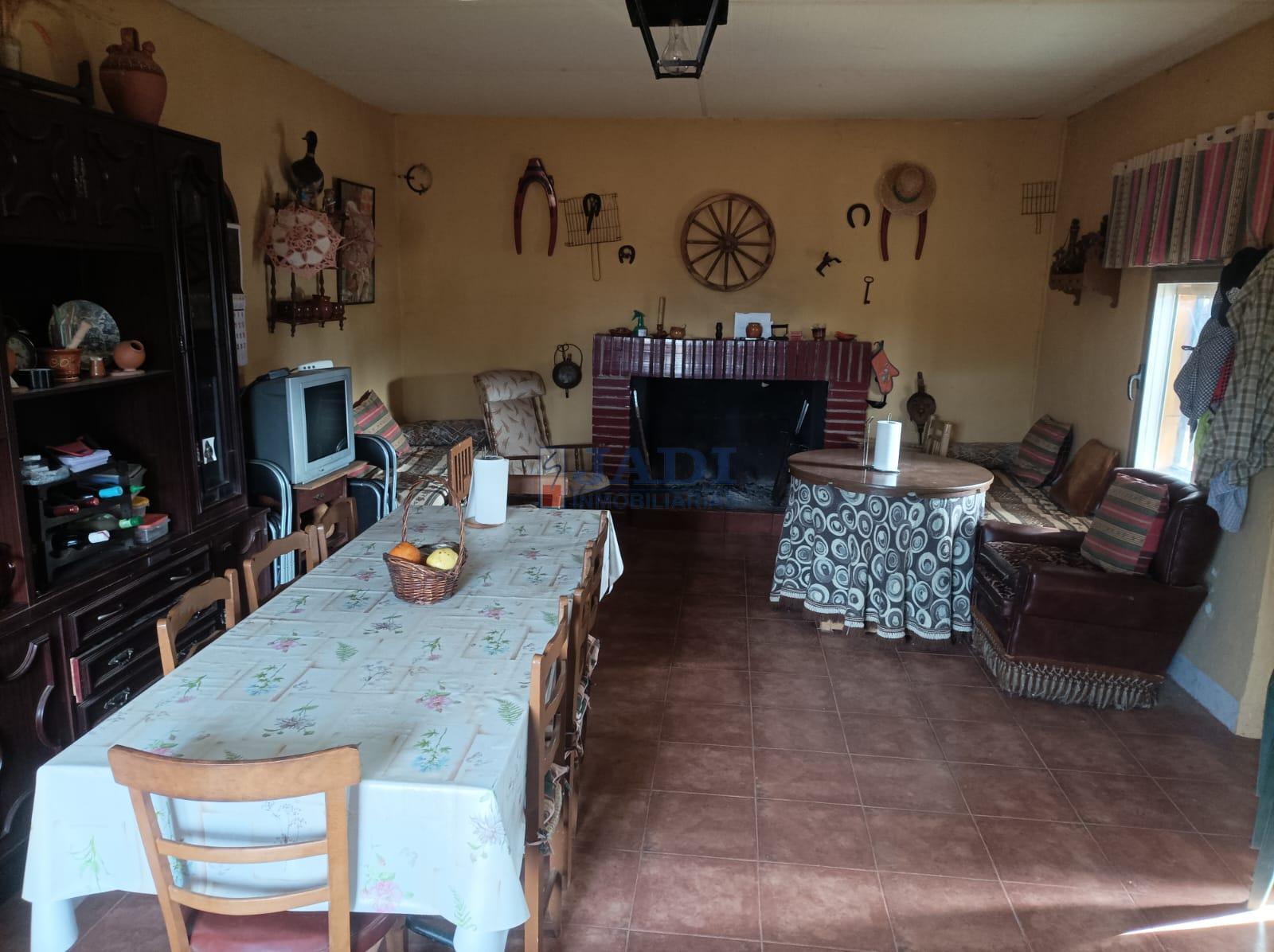 Venta de casa en Valdepeñas