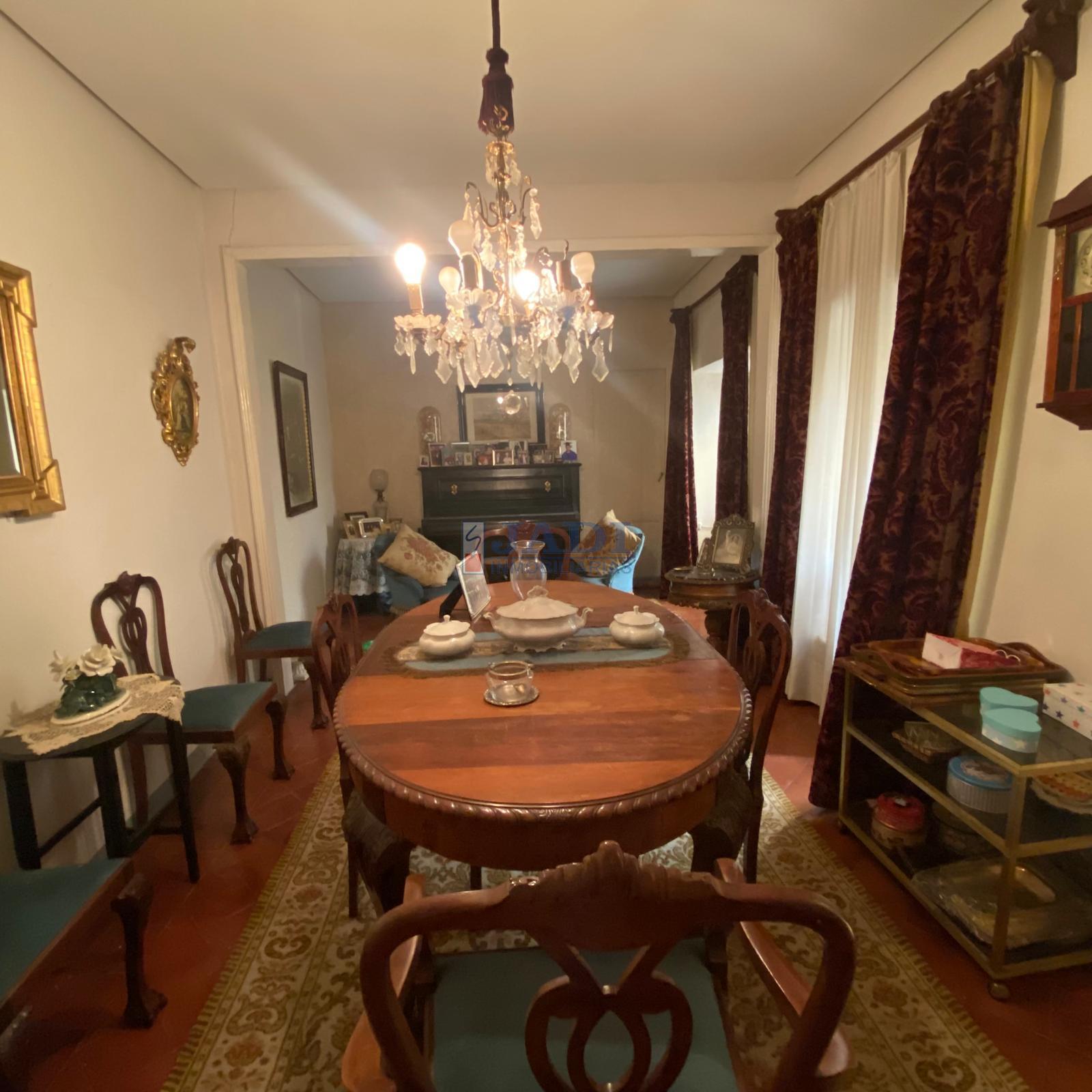 For sale of house in Valdepeñas