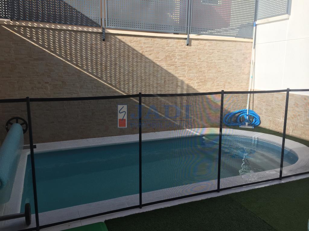 For sale of house in Valdepeñas