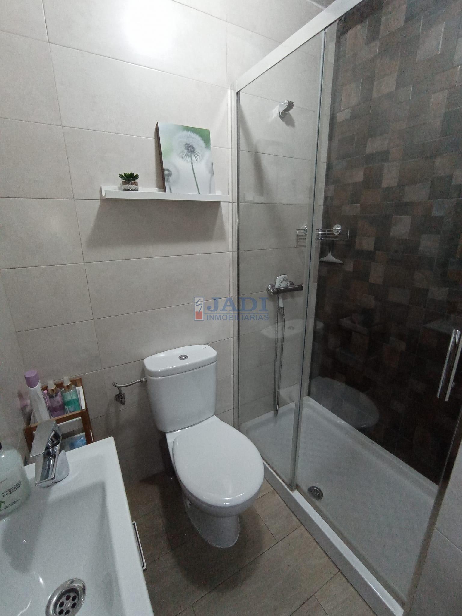 For sale of house in Valdepeñas