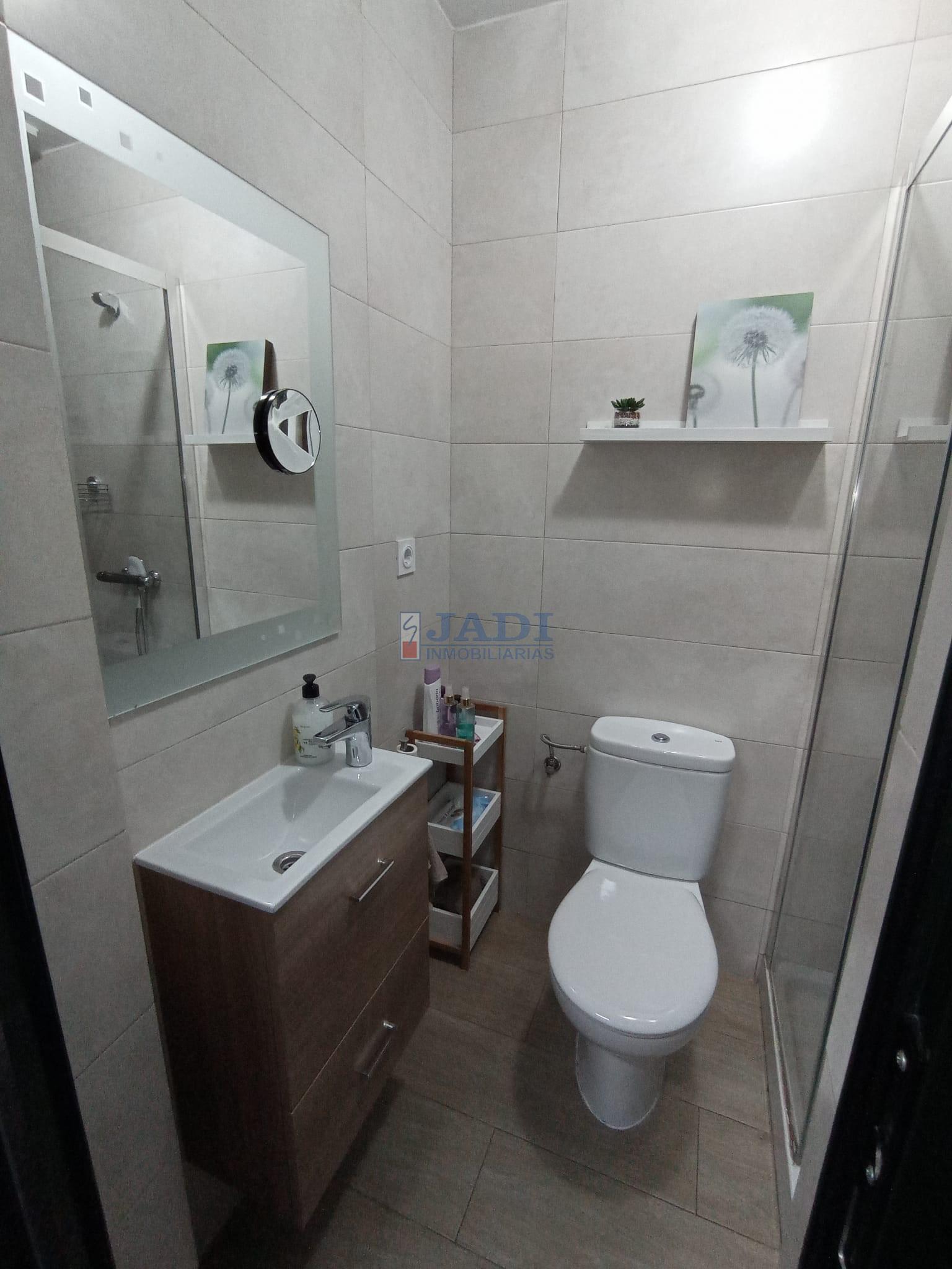 For sale of house in Valdepeñas