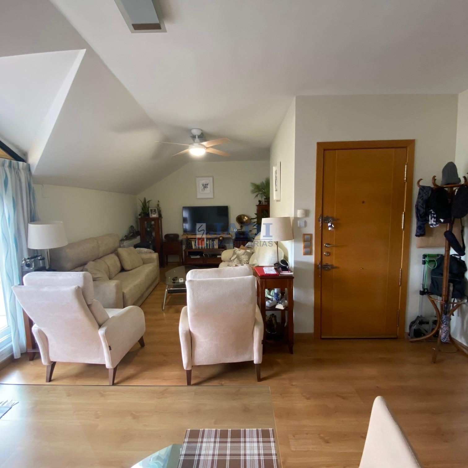 For sale of penthouse in Valdepeñas