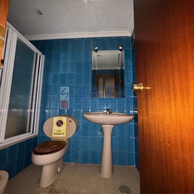 For sale of flat in Valdepeñas