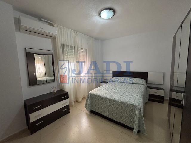 For rent of flat in Valdepeñas