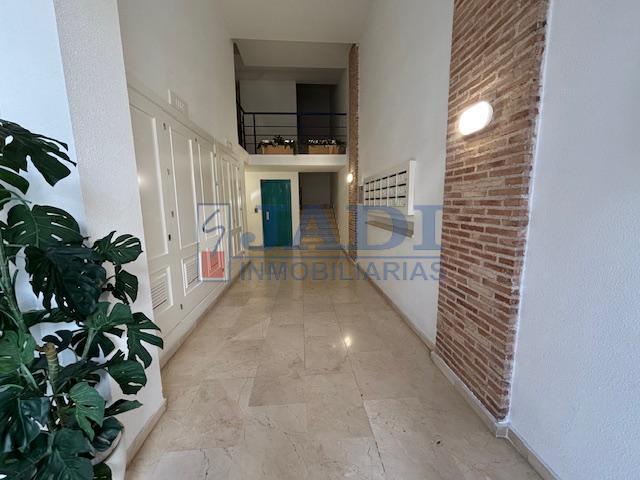 For rent of flat in Valdepeñas