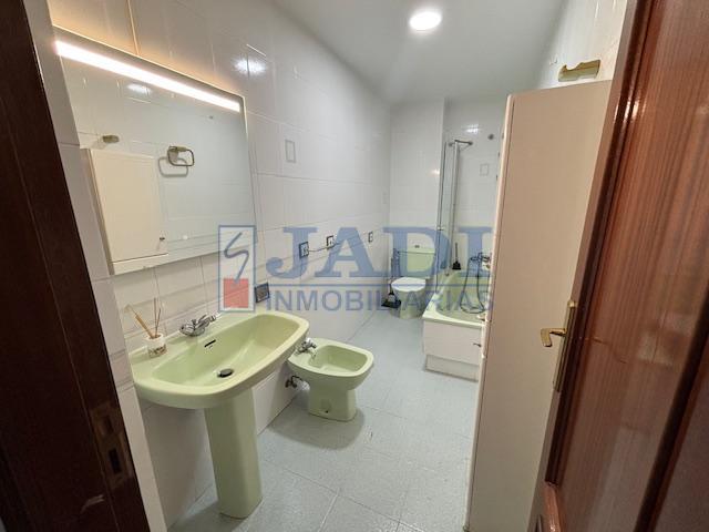 For rent of flat in Valdepeñas