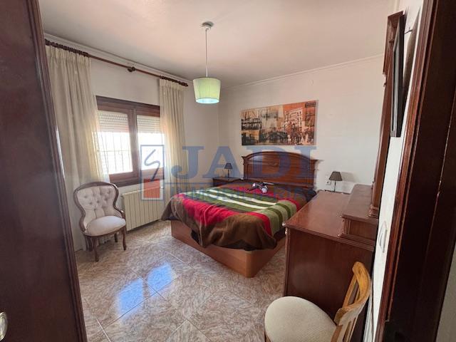 Venta de casa en Valdepeñas
