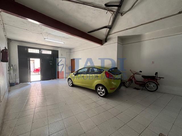 Venta de casa en Valdepeñas