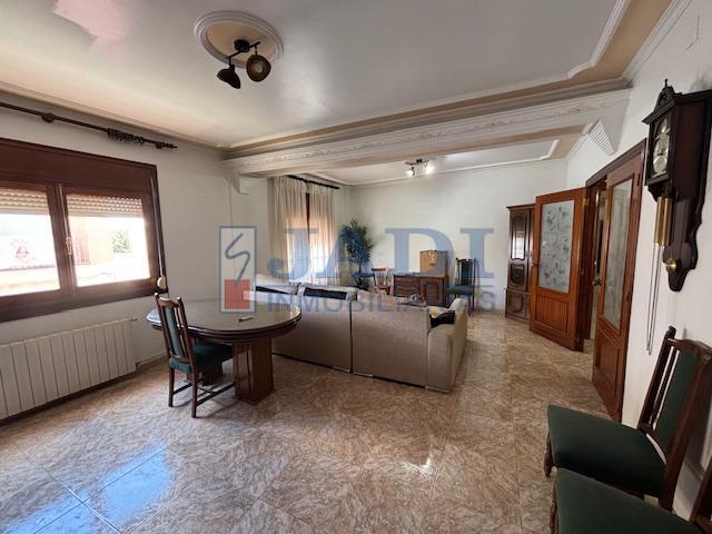 Venta de casa en Valdepeñas