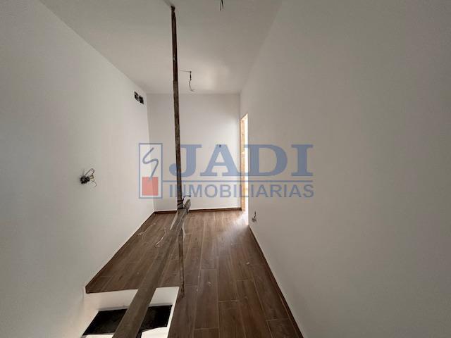 For sale of house in Valdepeñas