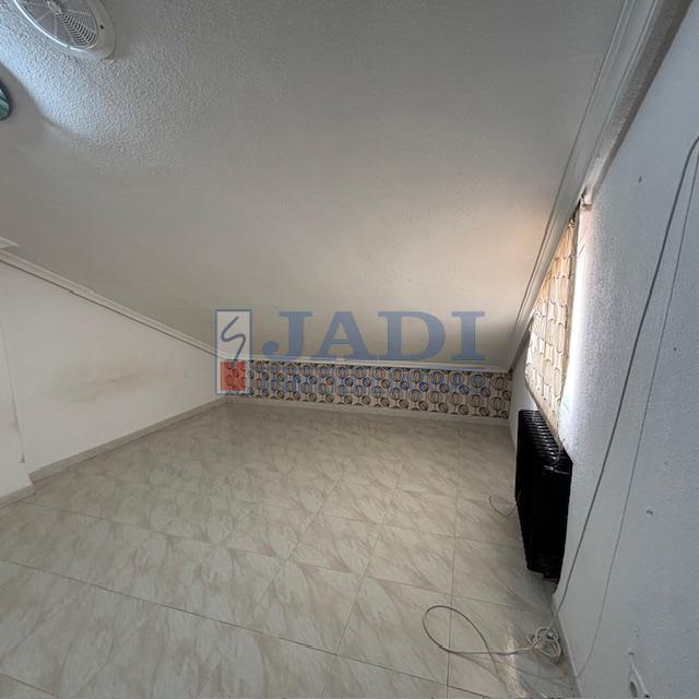 Vente de auvent dans Valdepeñas