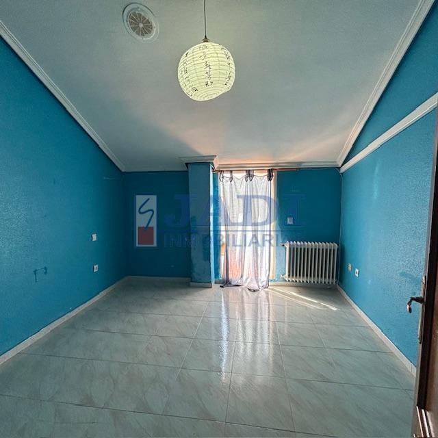 Vente de auvent dans Valdepeñas