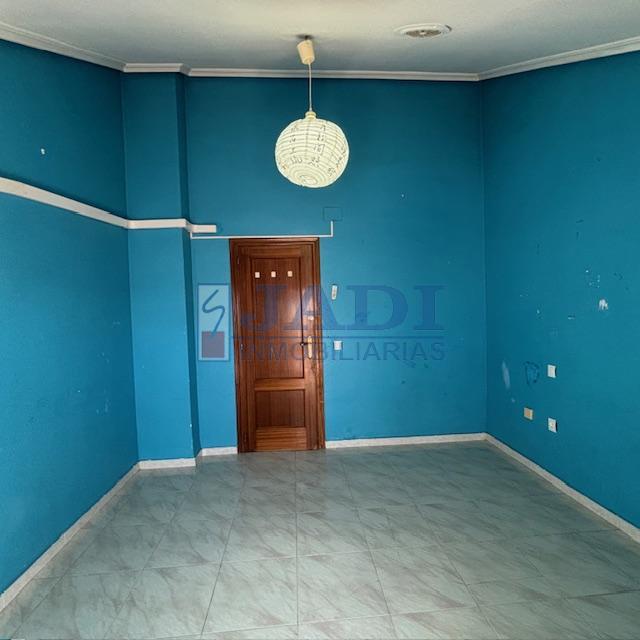 Vente de auvent dans Valdepeñas